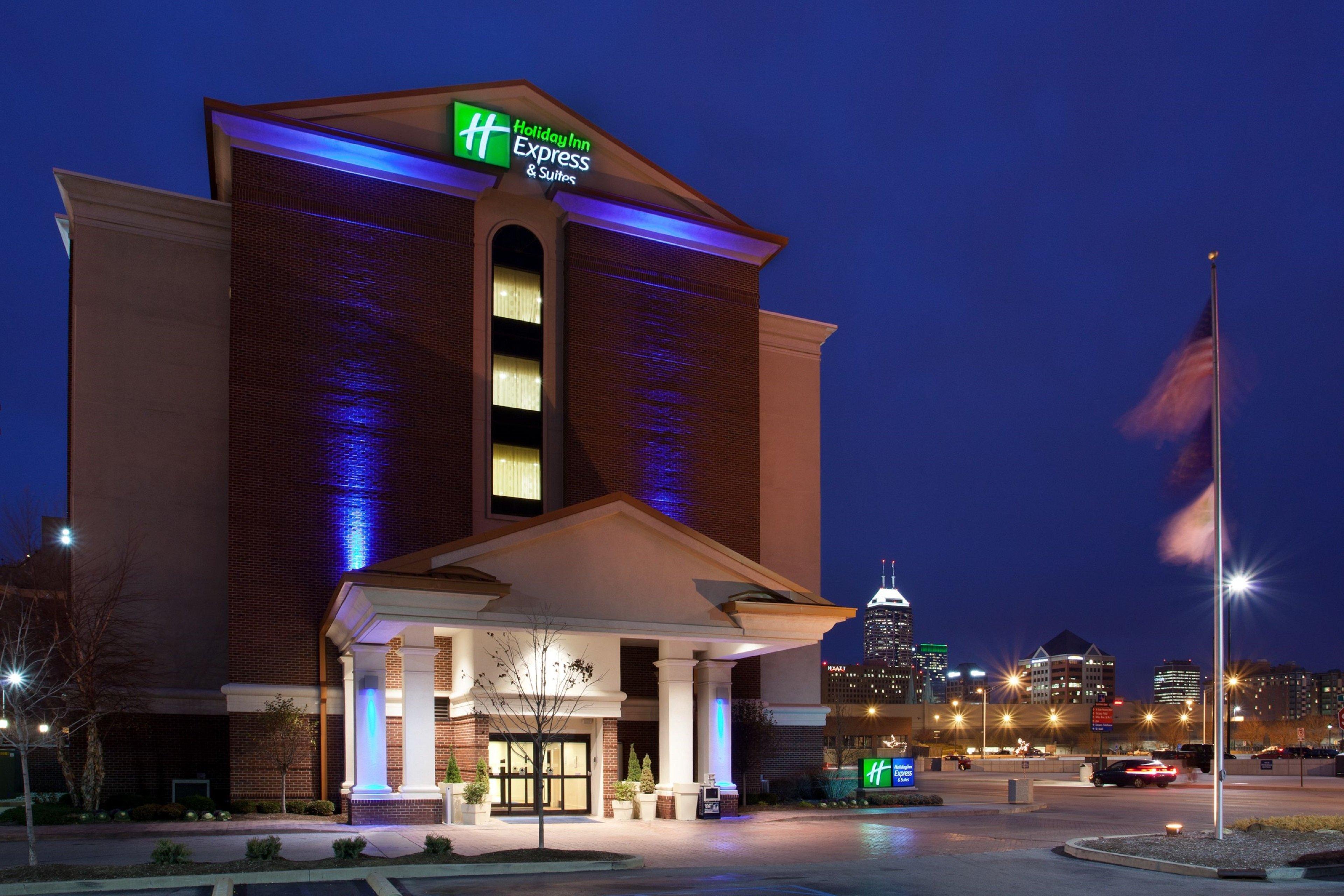 Holiday Inn Express Hotel & Suites Indianapolis Dtn-Conv Ctr By Ihg Exterior foto