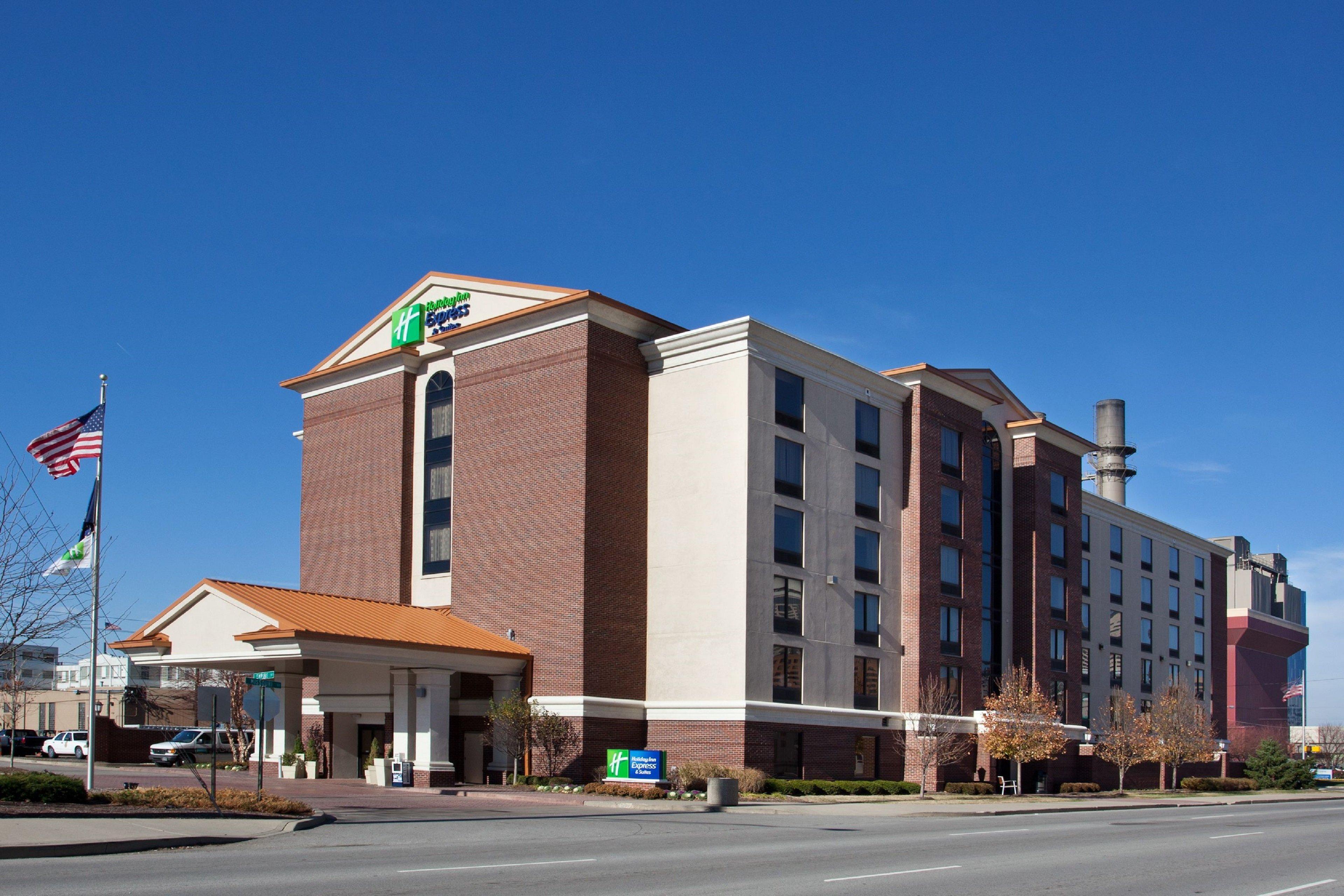 Holiday Inn Express Hotel & Suites Indianapolis Dtn-Conv Ctr By Ihg Exterior foto