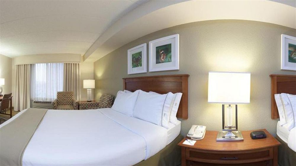 Holiday Inn Express Hotel & Suites Indianapolis Dtn-Conv Ctr By Ihg Exterior foto
